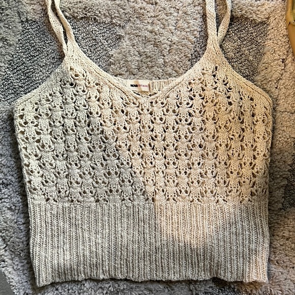 Fashion Nova Tops - Vintage crop top